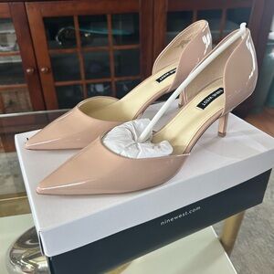 NEW Nine West Nude Pumps